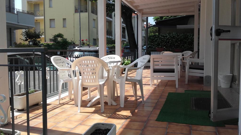 Hotel Villa Donati Viserbella di Rimini Exterior foto